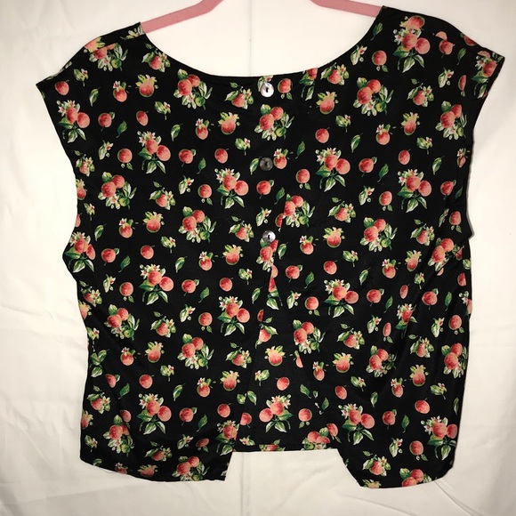 Chloe K - split back tank top. - Picture 2 of 4